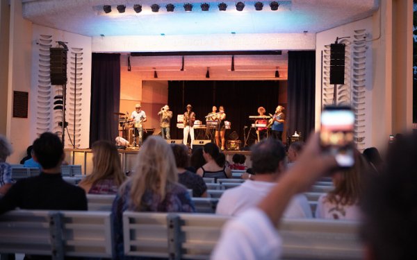 Miami Beach Bandshell's stage performers and audience